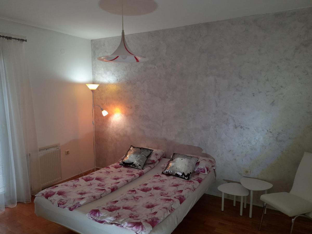 Ars Vip Apartment Novi Sad Exterior photo